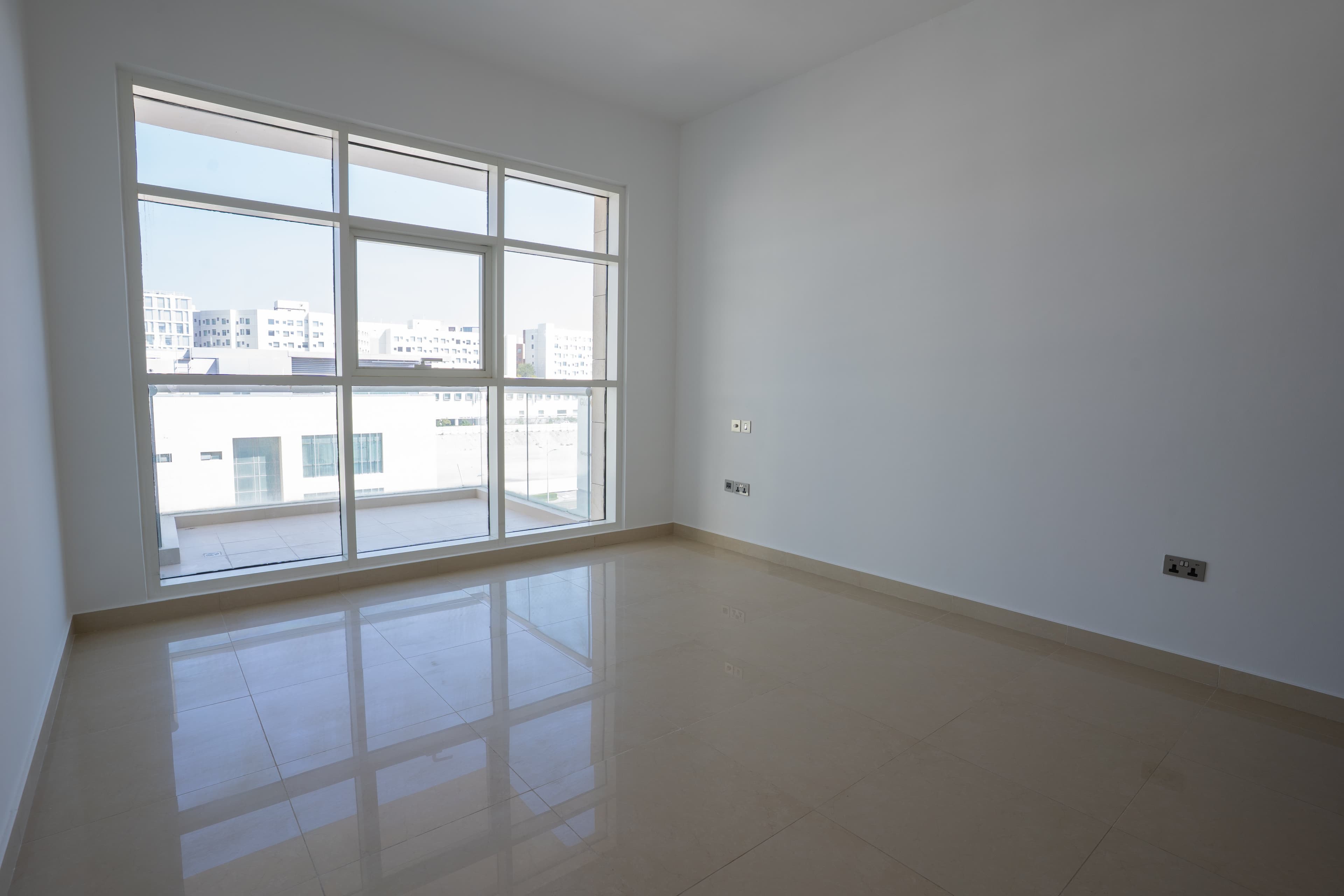 1BR Apartment | Luxury Living | Prime Location — 4