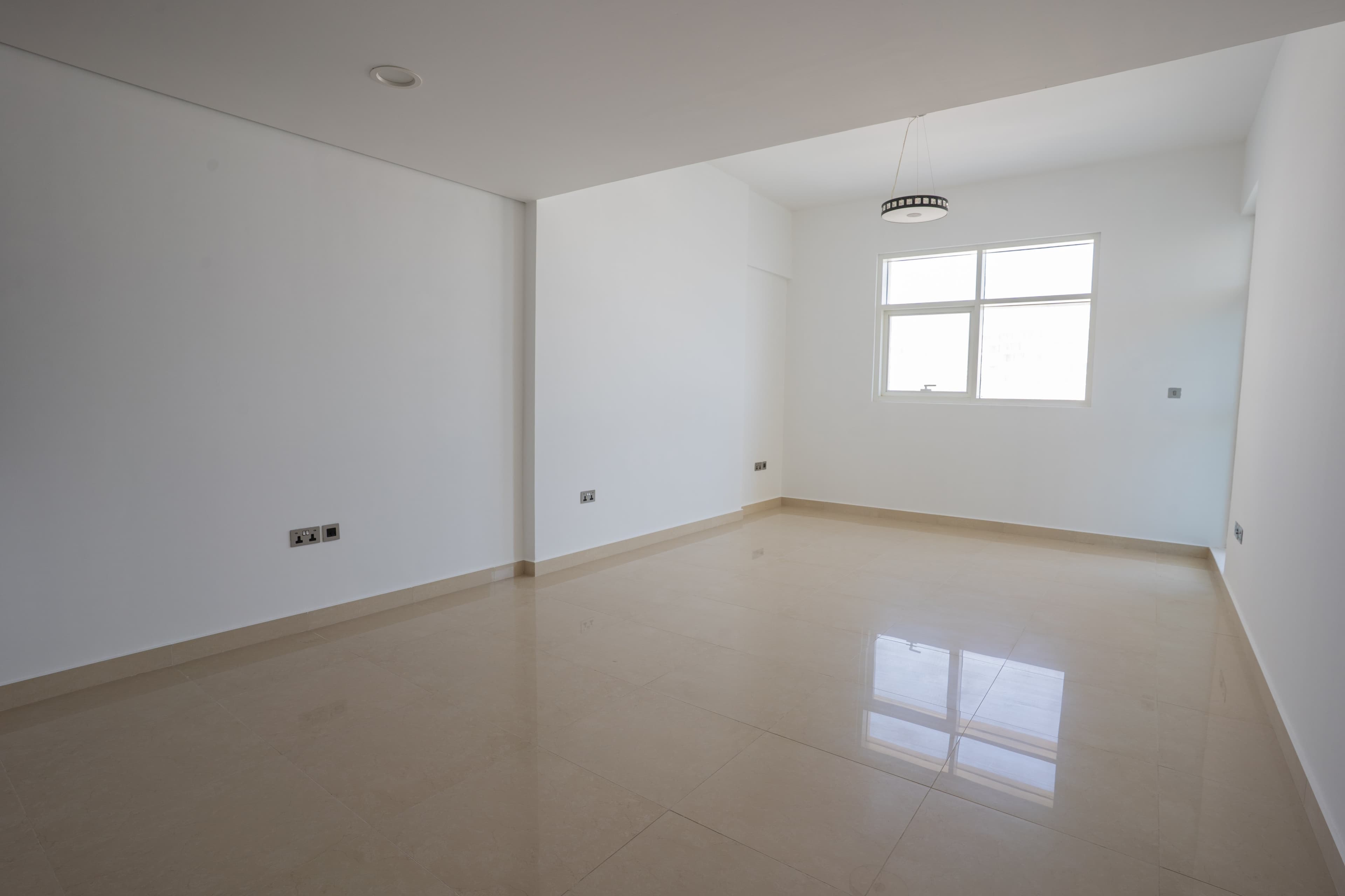 1BR Apartment | Luxury Living | Prime Location — 3