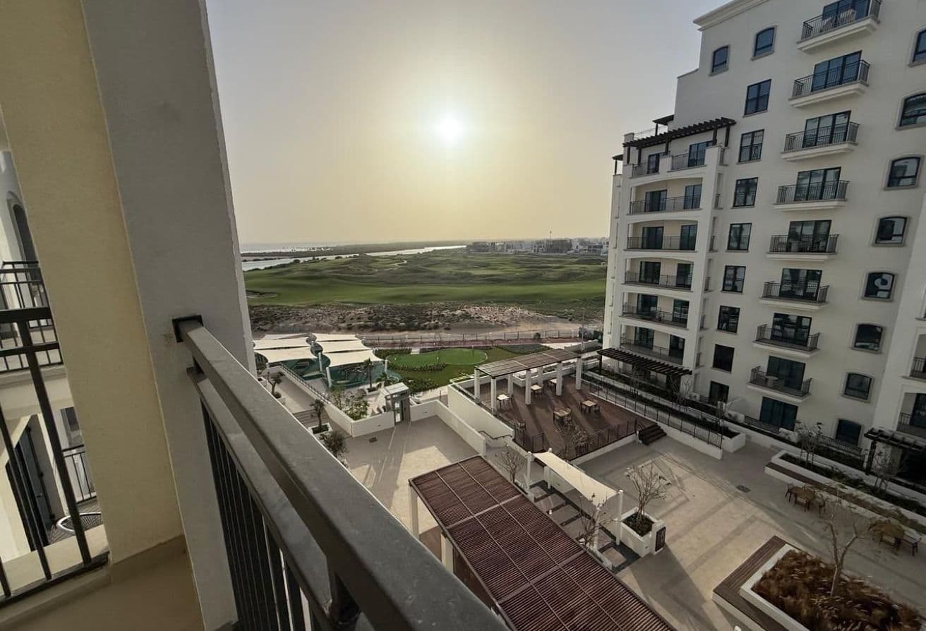 Golf View | Fully Furnished | Ready to move — 12