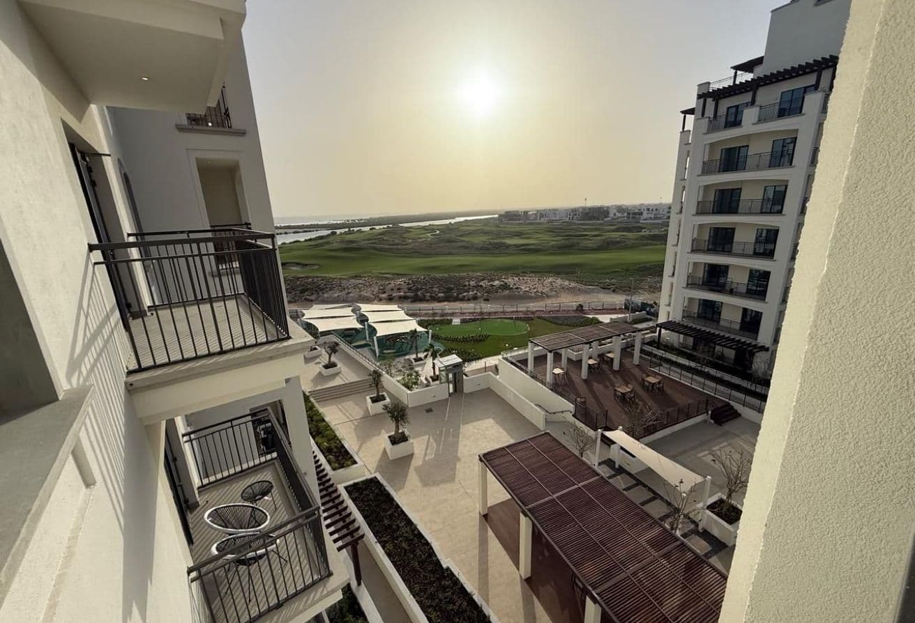 Golf View | Fully Furnished | Ready to move