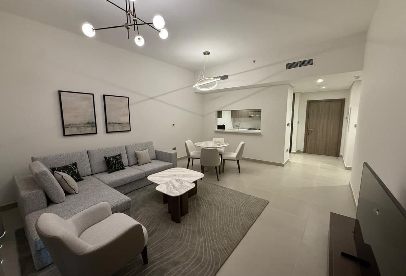 Golf View | Fully Furnished | Ready to move — 2