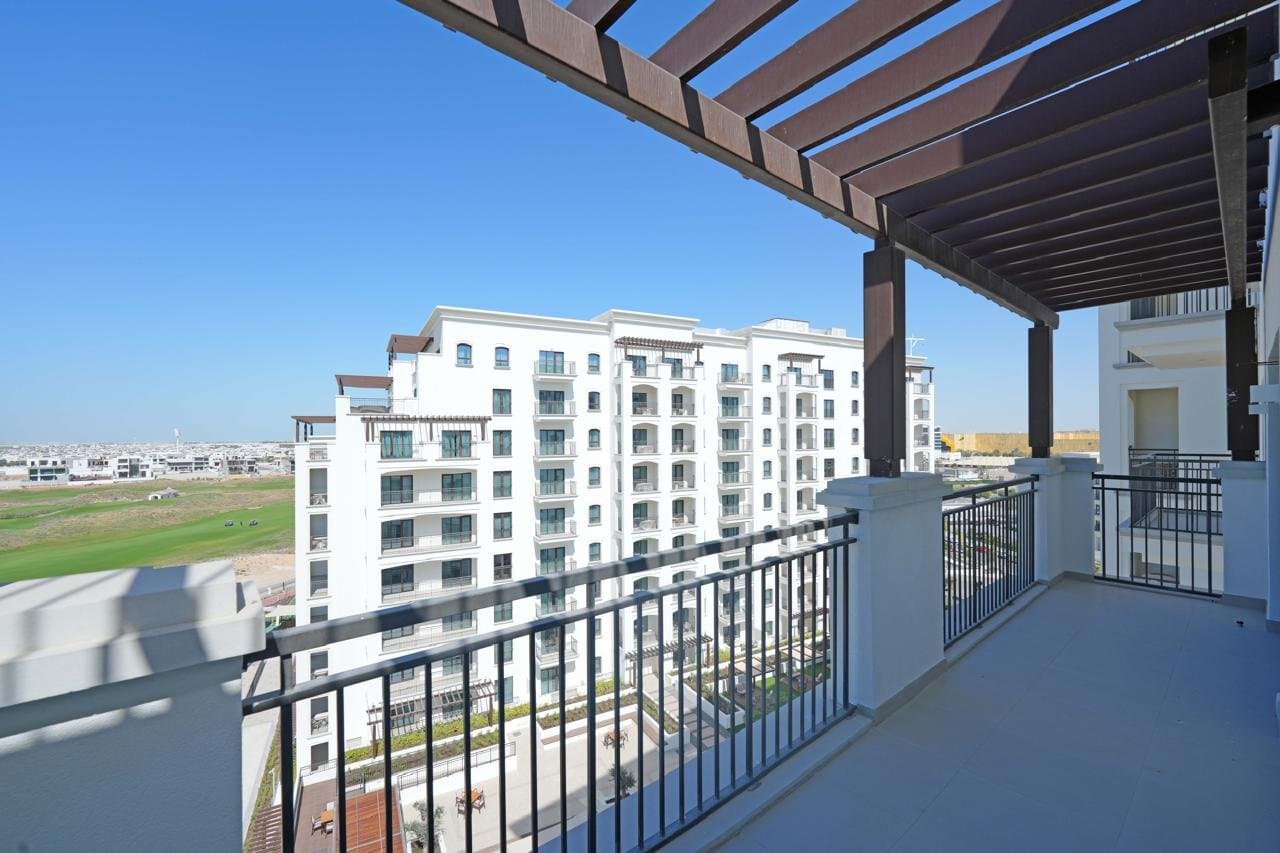 Vibrant 3BR Furnished with Balcony | Vacant — 15