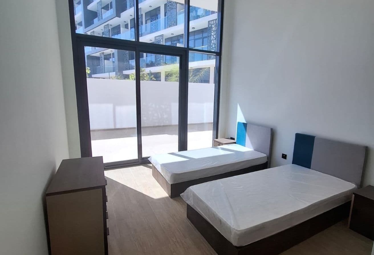 Huge Terrace | Spacious Unit | Elegant Style — 9