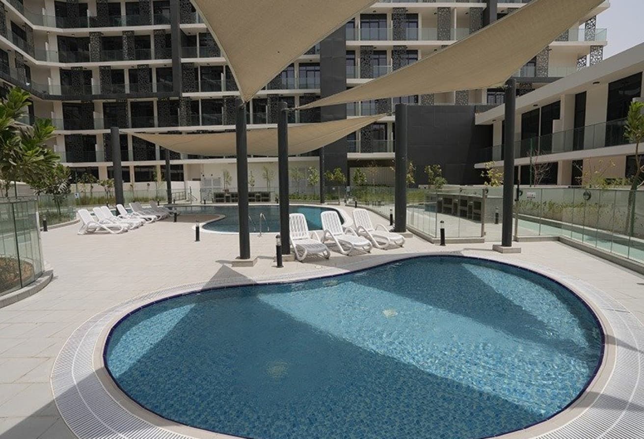 Huge Terrace | Spacious Unit | Elegant Style — 21