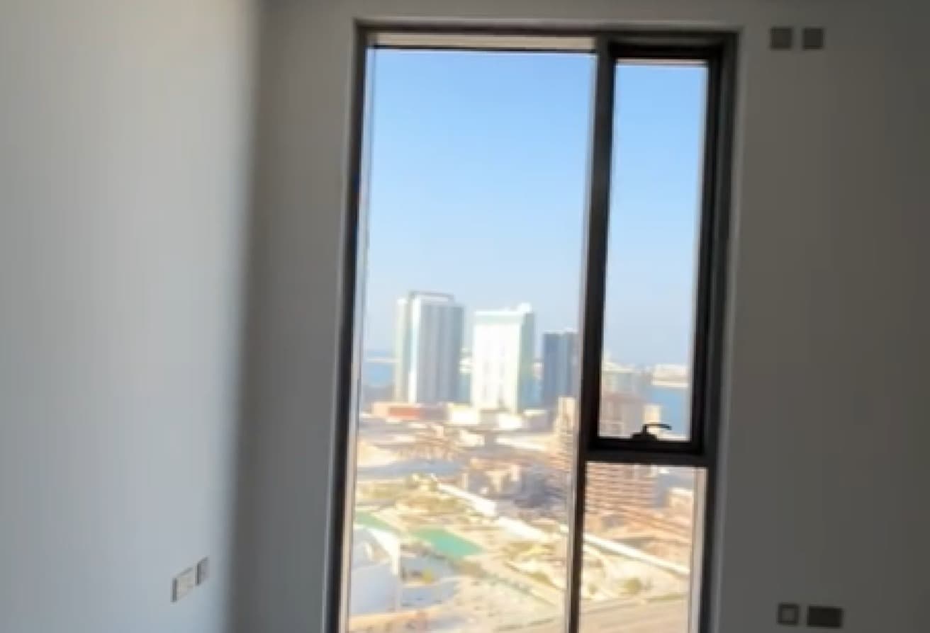 Modern Layout | Stunning Views | Ideal Location — 6