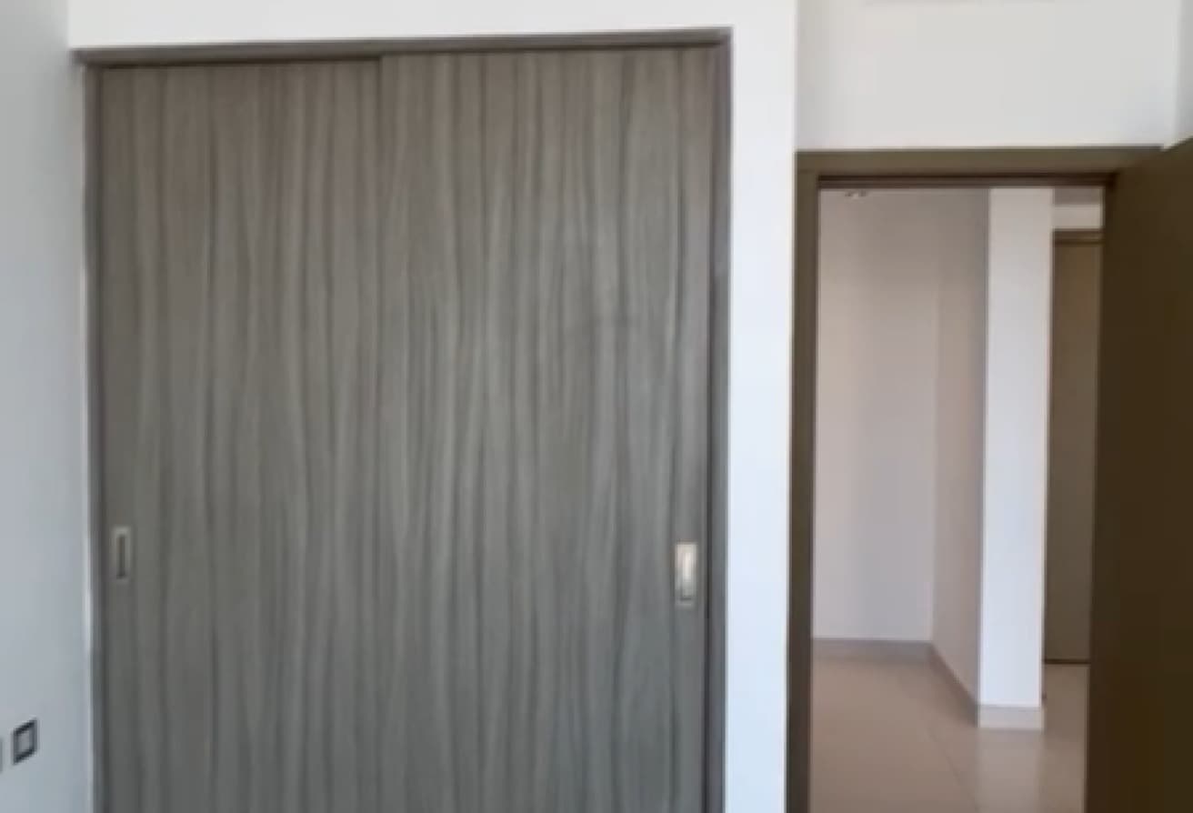 Modern Layout | Stunning Views | Ideal Location — 4