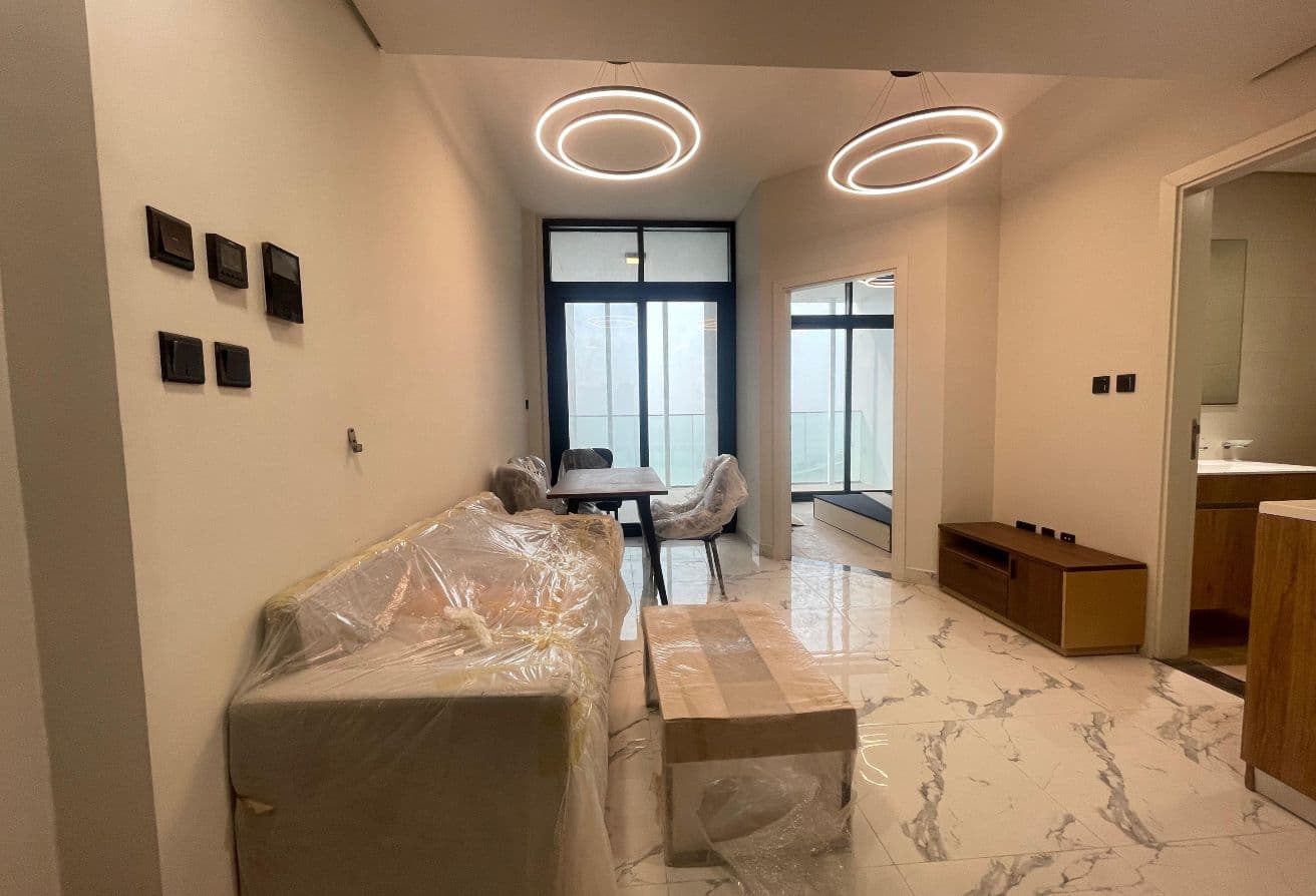 Fully Furnished | Big Balcony | Canal view — 2